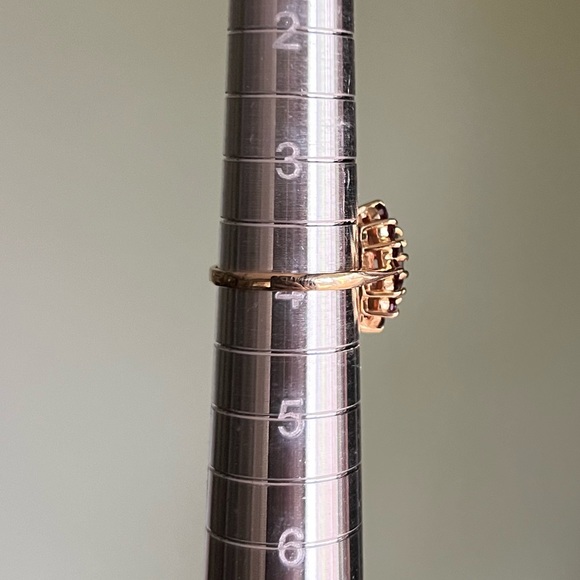 Vintage Garnet Navette Ring, Marquise Ring, Genuine Gold and Gemstones - Picture 7 of 8